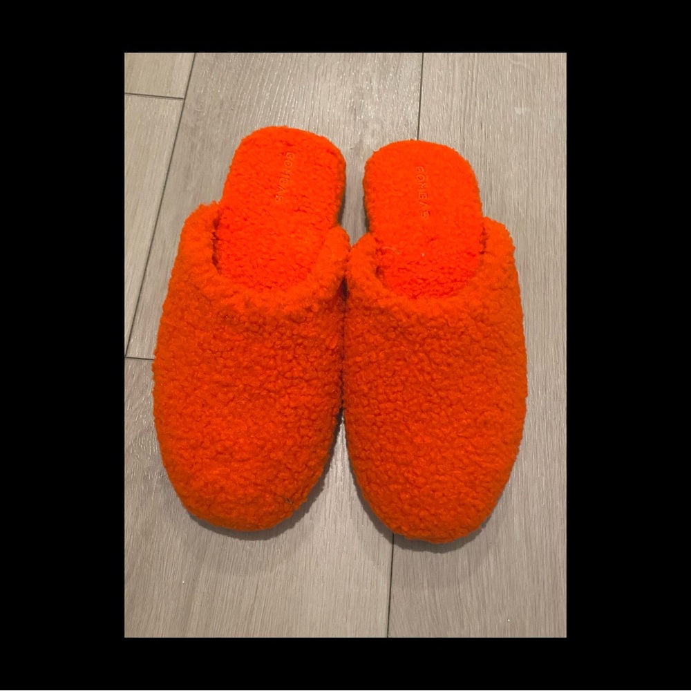 Bombas Sherpa Slip-On Slippers in Vibrant Orange